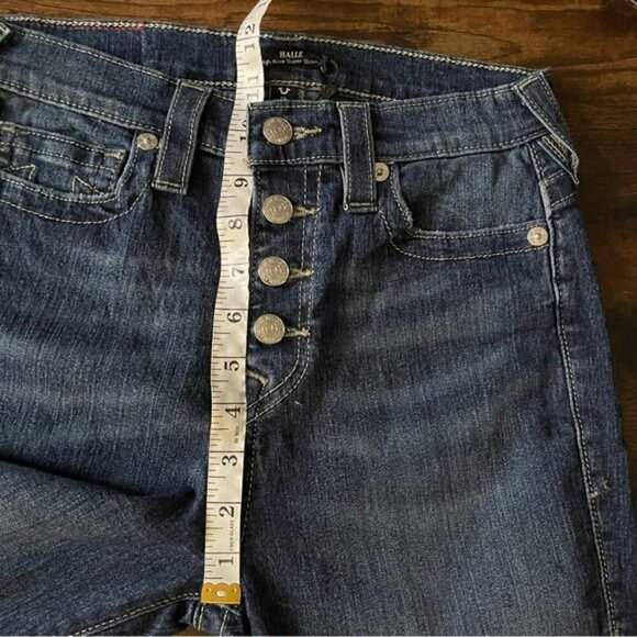 True Religion HALLE HR SN BUTTON FRONT Size 28 In Dark Wash Exposed Button NWT - Picture 15 of 16